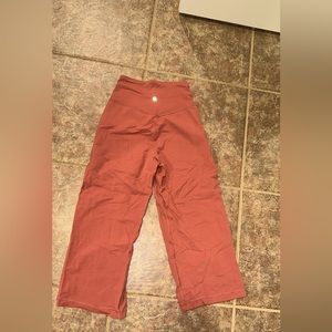 Lululemon yoga pants